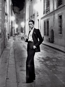 Prêt-à-Porter - Yves Saint Laurent, Style Rive Gauche - Helmut Newton (1975)