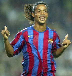 BARCELONA, SPAIN - OCTOBER 30: Ronaldinho of FC Barcelona celebrates his goal during the La Liga match between FC Barcelona and Real Sociedad, on October 30, 2005 at the Camp Nou stadium in Barcelona, Spain. (Photo by Luis Bagu/Getty Images)