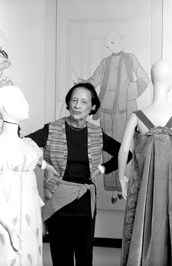 Diana_Vreeland_1978_©Lynn_Gilbert